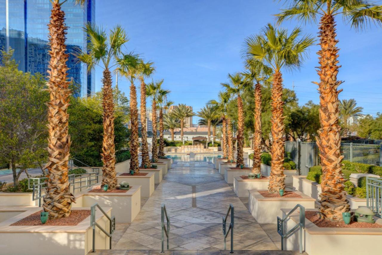 Mgm Signature-29-607 F1 Track & Strip View Balcony لاس فيغاس المظهر الخارجي الصورة